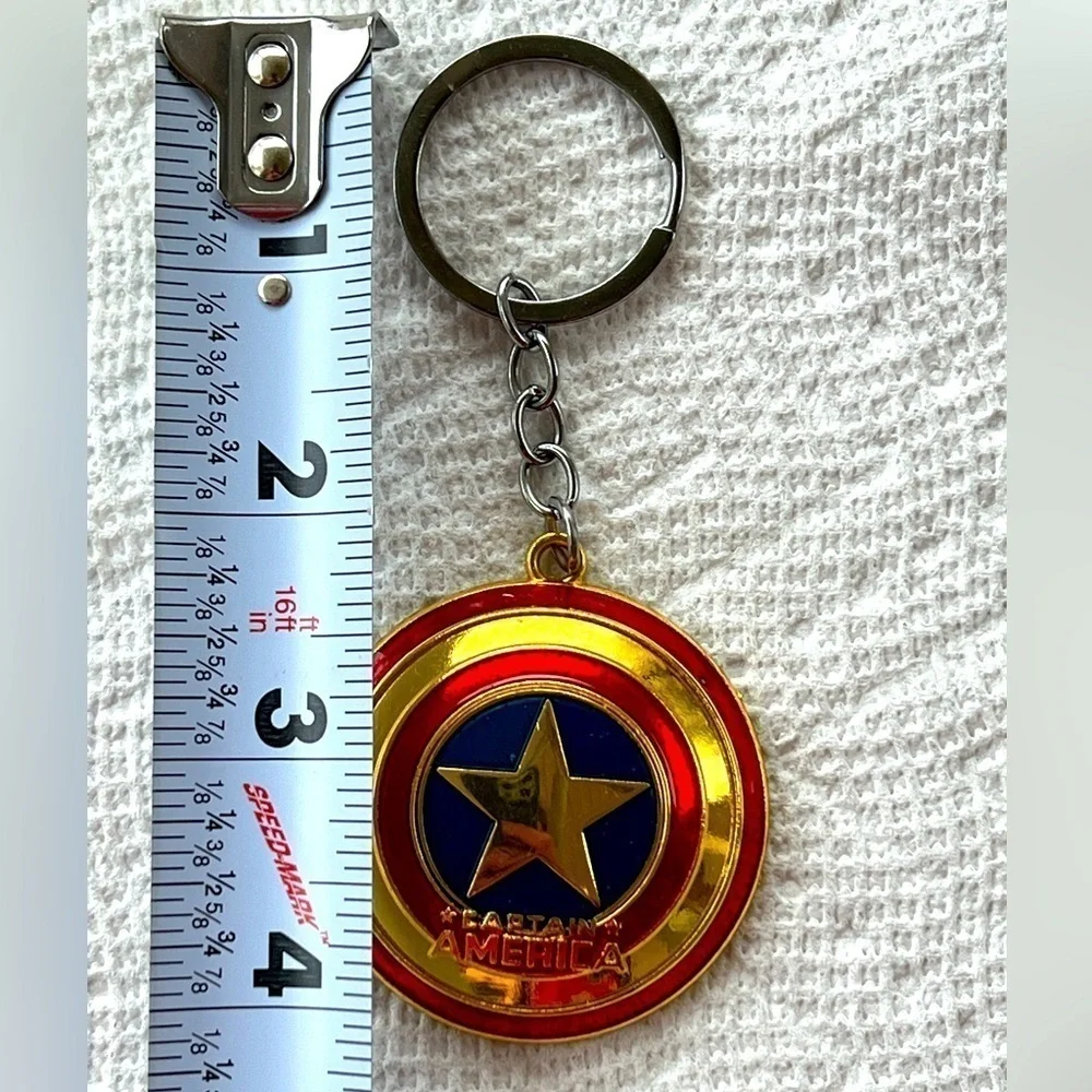 MARVEL Captain America shield keychain